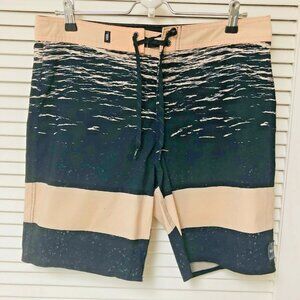 Vans Board Shorts Swim Trunks Men's 31 33 x 8.5 Black Nude Design Logo‎ Pocket